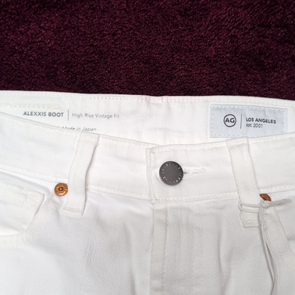 AG NWT Alexxis Boot High Rise White Jeans - Picture 3 of 6
